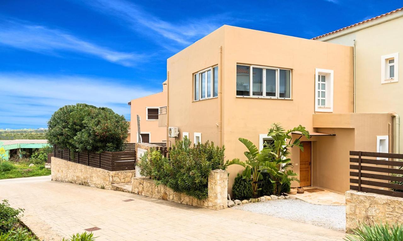 Apple Villas Mouríon Eksteriør billede
